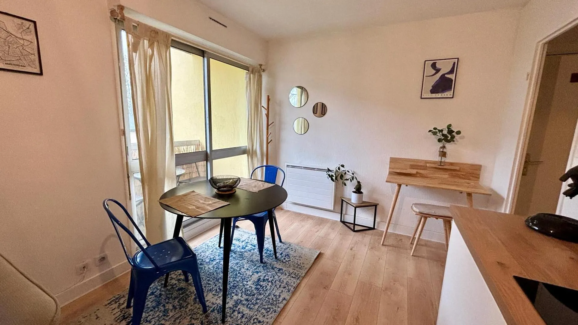-Le Majorelle- Studio Parking Balcon Centre Wifi Appartement Quimper Frankrijk