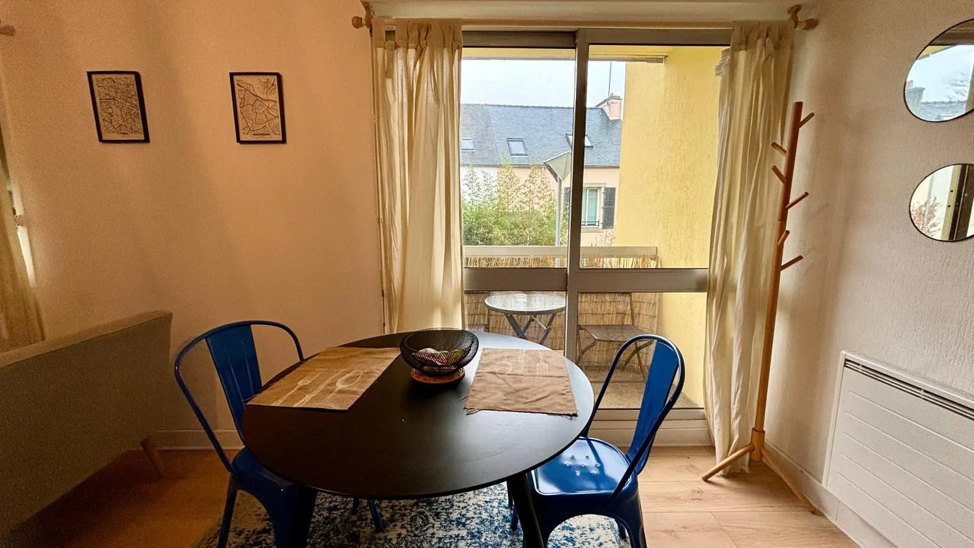 -Le Majorelle- Studio Parking Balcon Centre Wifi Appartement Quimper