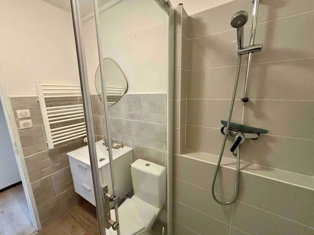 -Le Majorelle- Studio Parking Balcon Centre Wifi Appartement Quimper