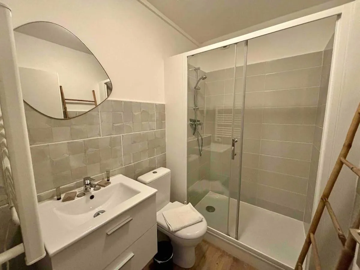 -Le Majorelle- Studio Parking Balcon Centre Wifi Appartement Quimper Frankrijk
