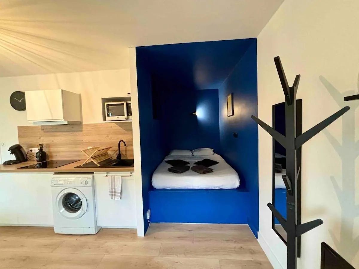 -Le Majorelle- Studio Parking Balcon Centre Wifi Appartement Quimper 0*,