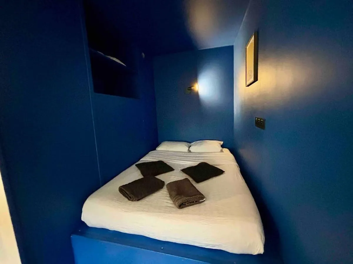 -Le Majorelle- Studio Parking Balcon Centre Wifi Appartement Quimper